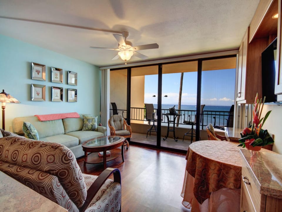 10 SUGAR BEACH RESORT, #329