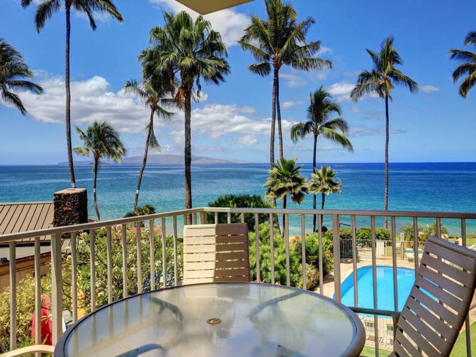 4 KAMAOLE NALU, #303