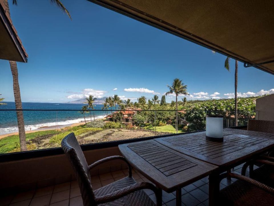 4 Makena Surf C205
