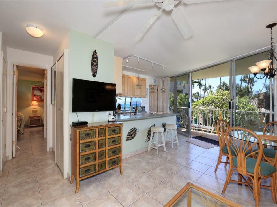 10 Kamaole Nalu 204