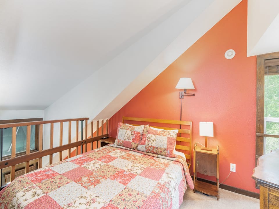 Room9-3