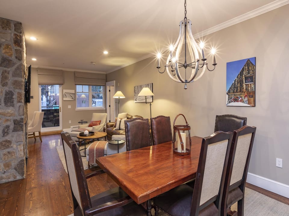 Dining/Living