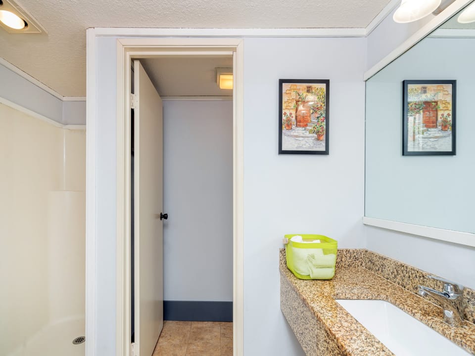 111 Bathroom
