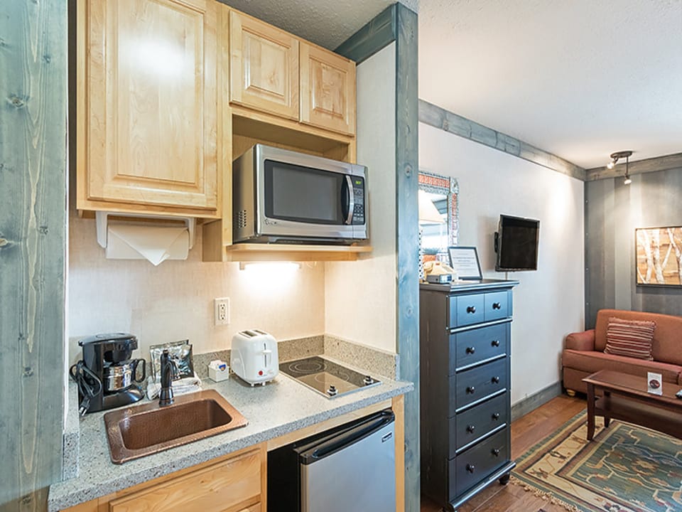 Kitchenette
