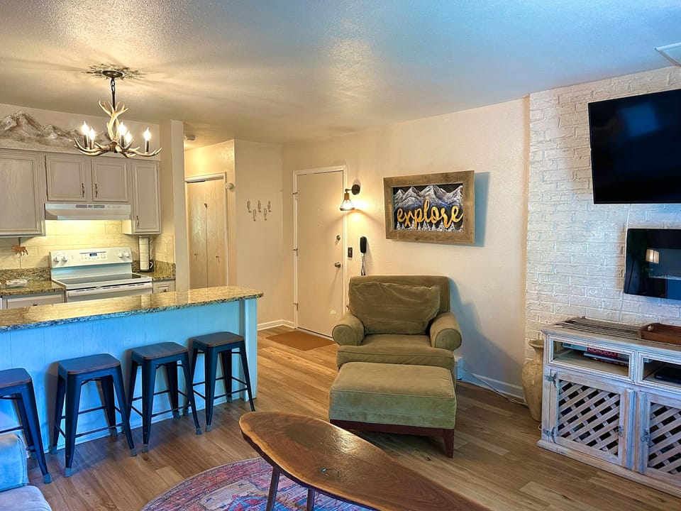 Breakfast Bar