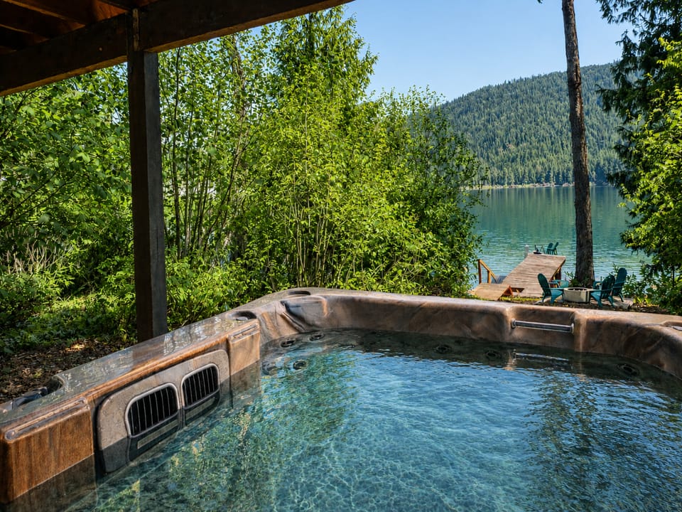 Private Hot Tub overlooking the lake