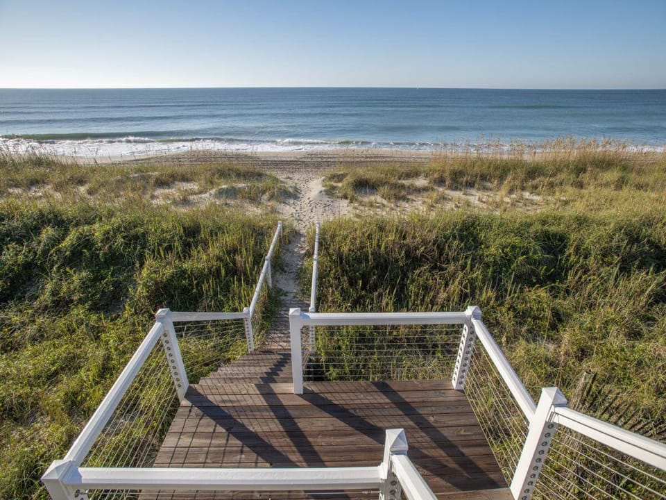 Walkway to Beach