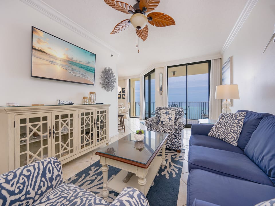 Phoenix VIII 81105, Orange Beach, Alabama, beach front, 1 bedroom 1.5 bath condominium on the 11th floor