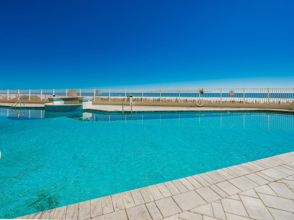 Admirals Quarters Amenities-12