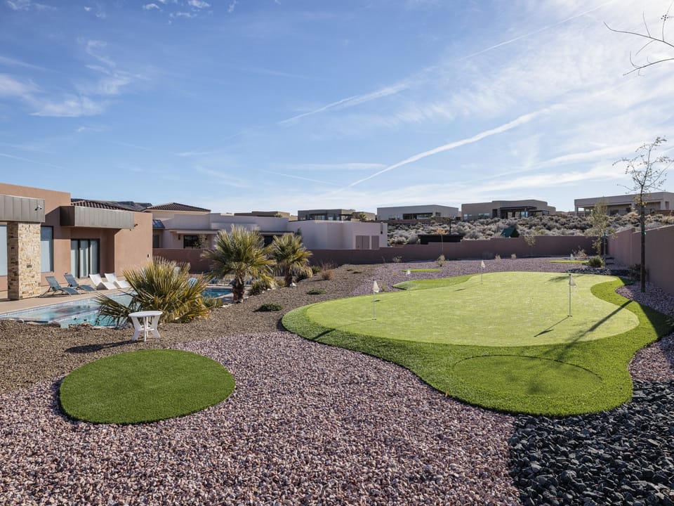 Private Putting Green