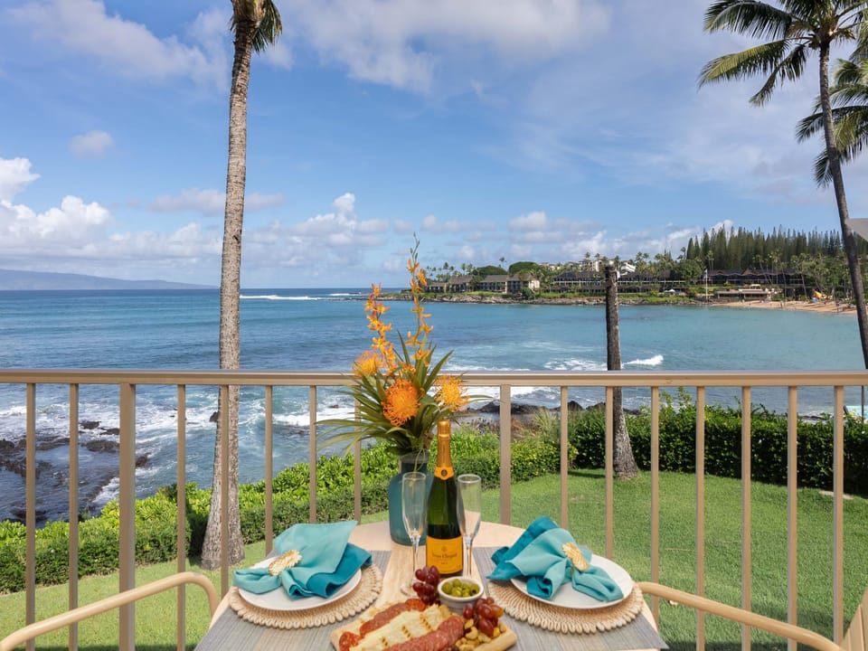 Ocean front views of Napili Bay