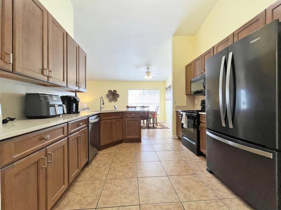 Kitchen-new2.jpg