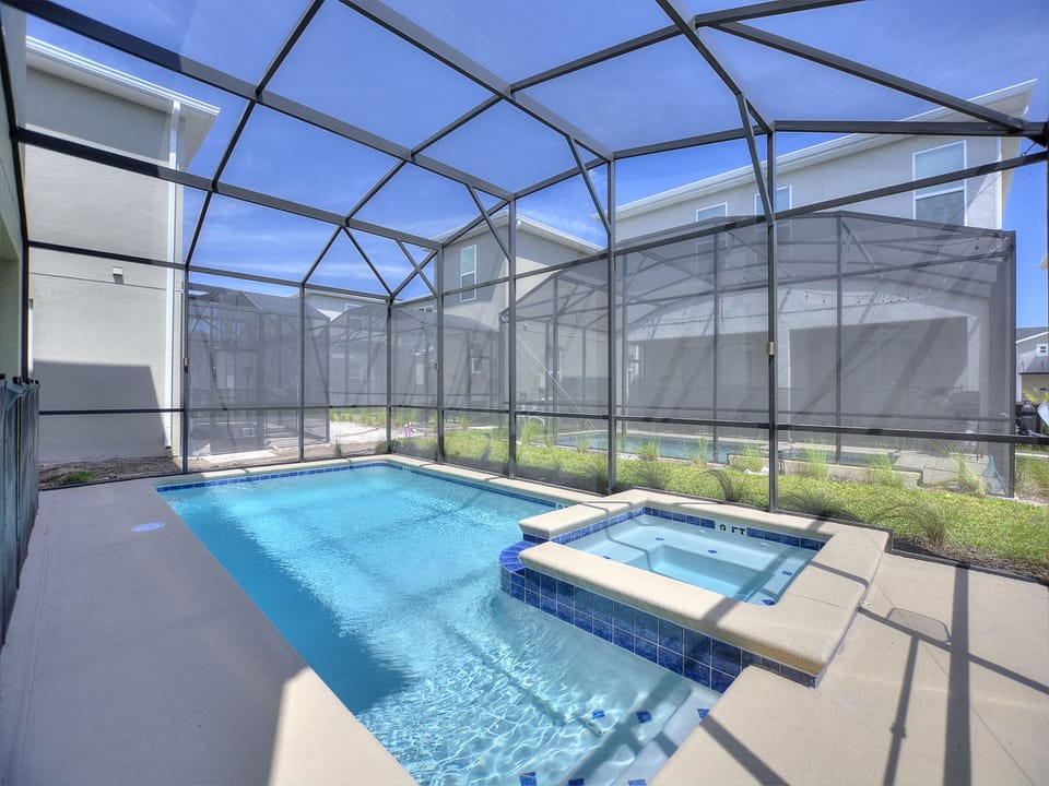 Private pool