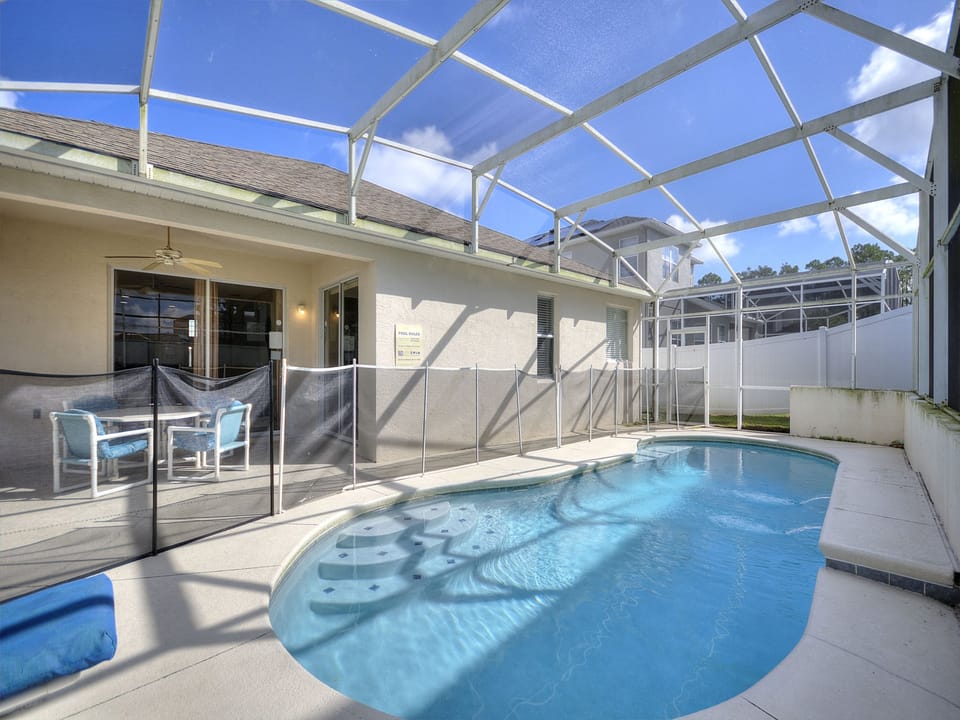 Private swimming pool