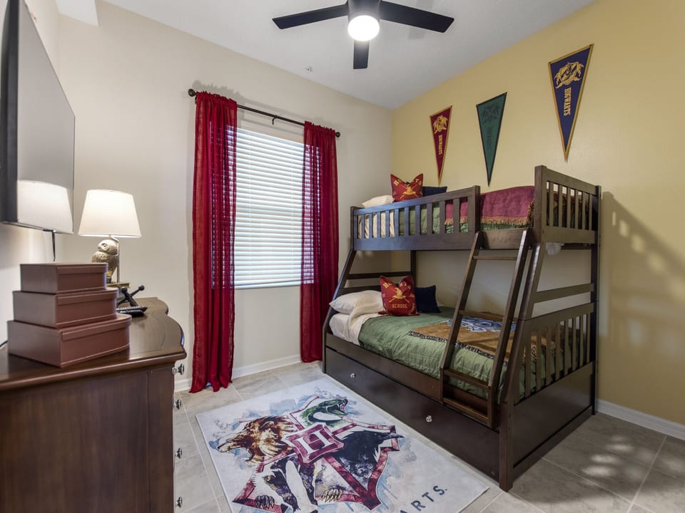 Bedroom 2 with bunk bed