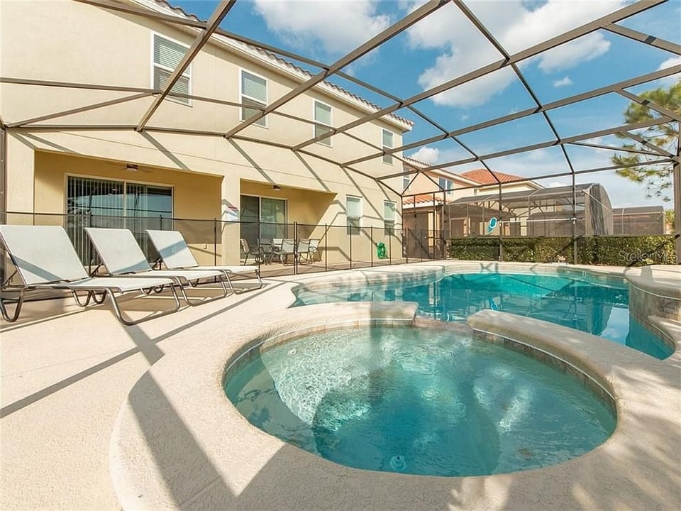 Private Pool & Spa