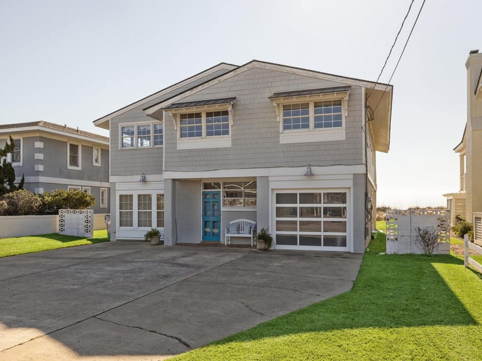Front Exterior View