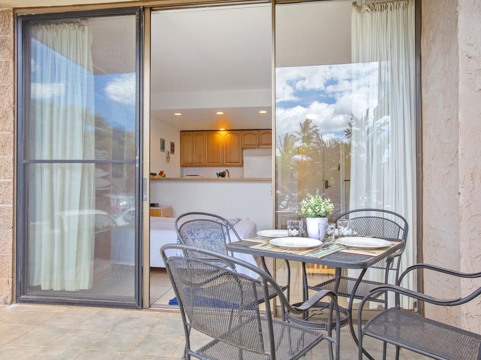 Enjoy the cozy lanai.