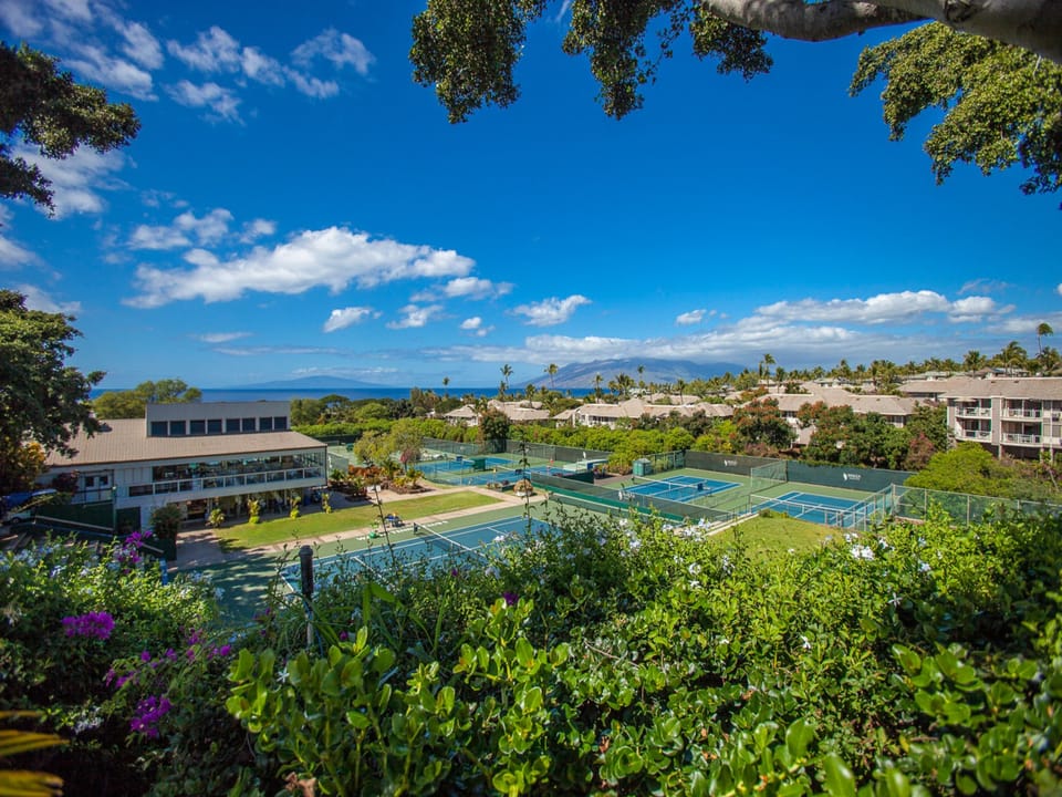 Tennis courts nearby for guest use!