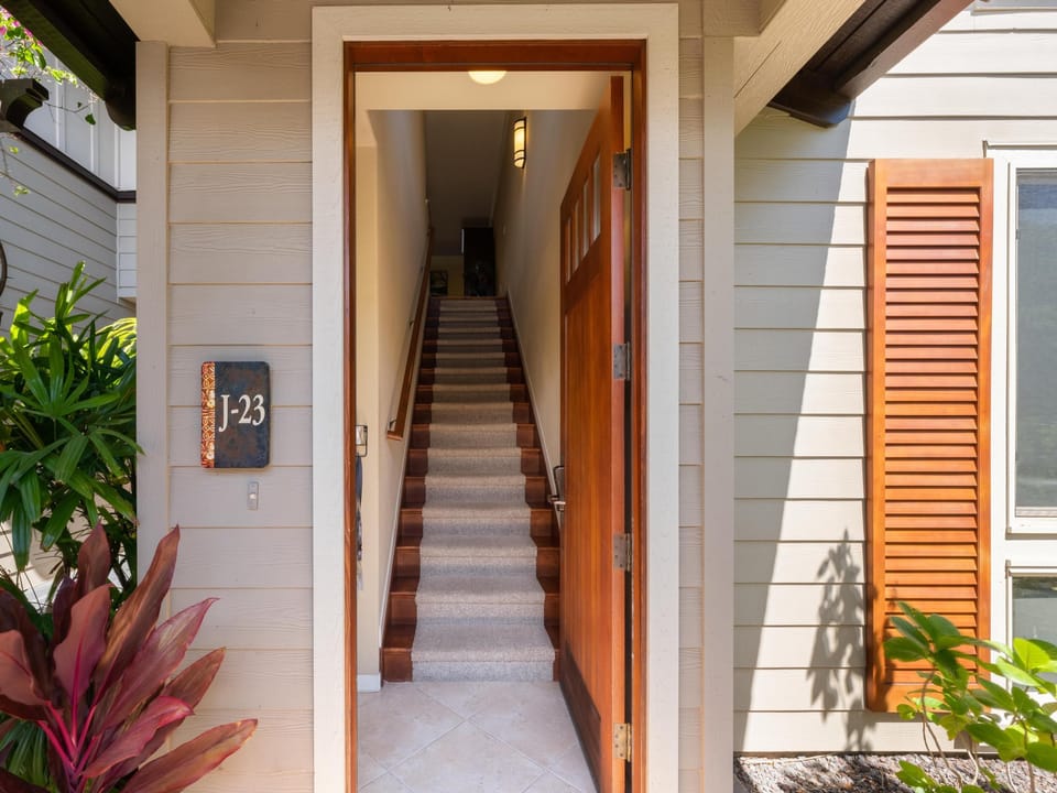 Entry to home