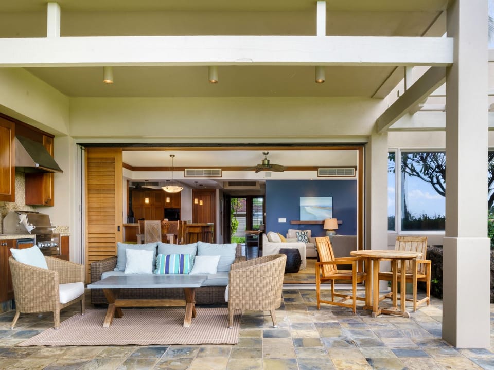 Enjoy the natural light and private lanai