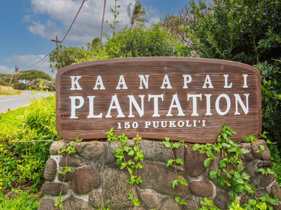 Take in the beauty of Kaanapali Plantation