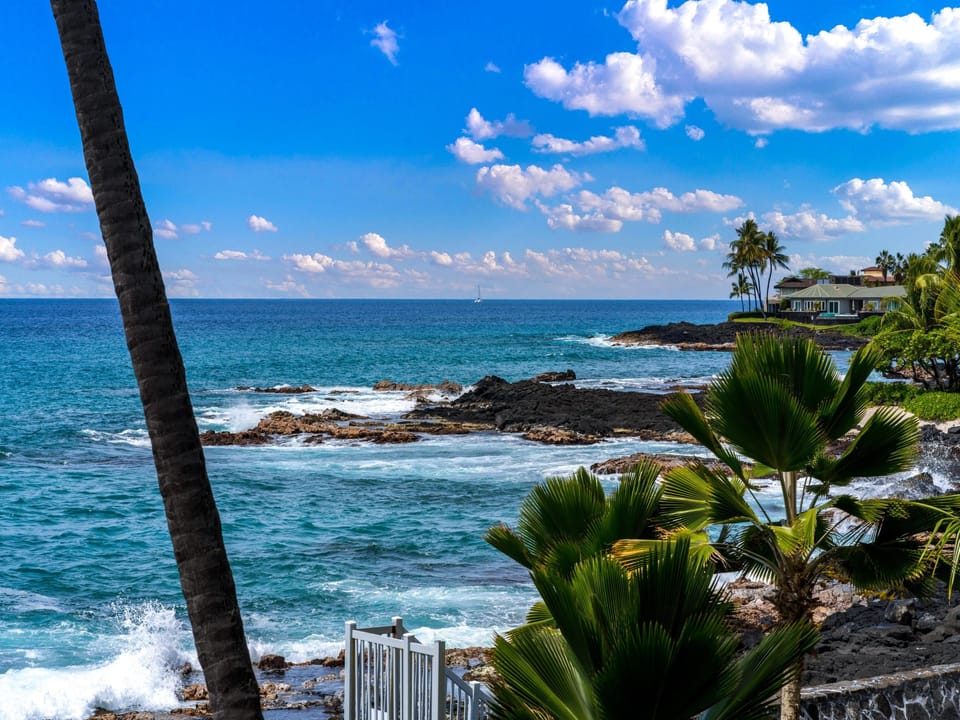 Ocean front views from lanai