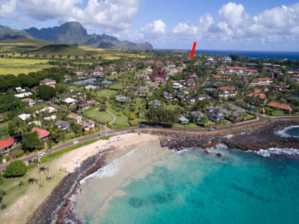 Walking distance to Brennekes Beach