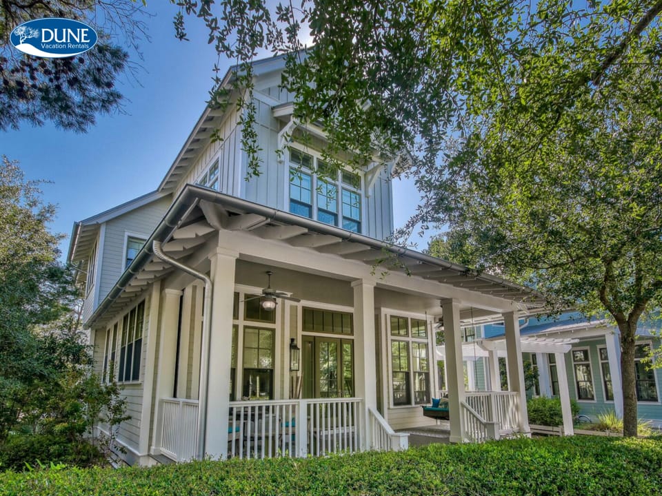 Welcome to 213 Scrub Oak Circle in Watercolor, Florida 30A