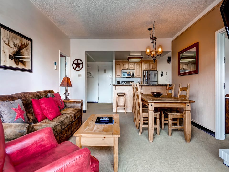 Open living dining kitchen - Park City Lodging-113 Edelweiss