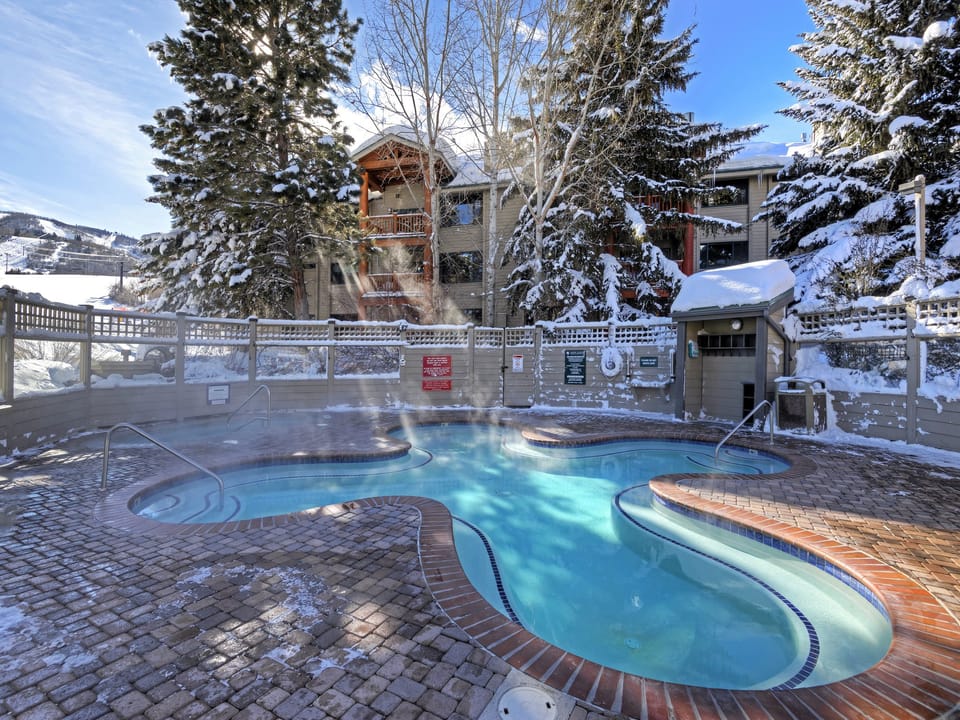 Pool 1