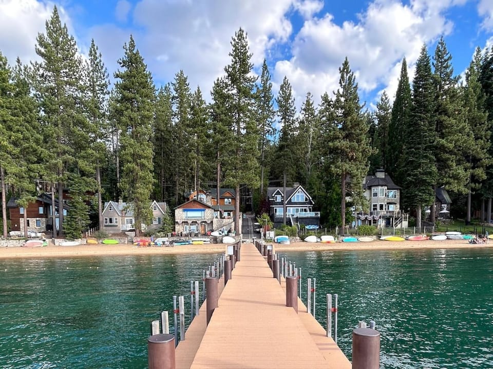 nvh1423 private beach and pier and swimming beach