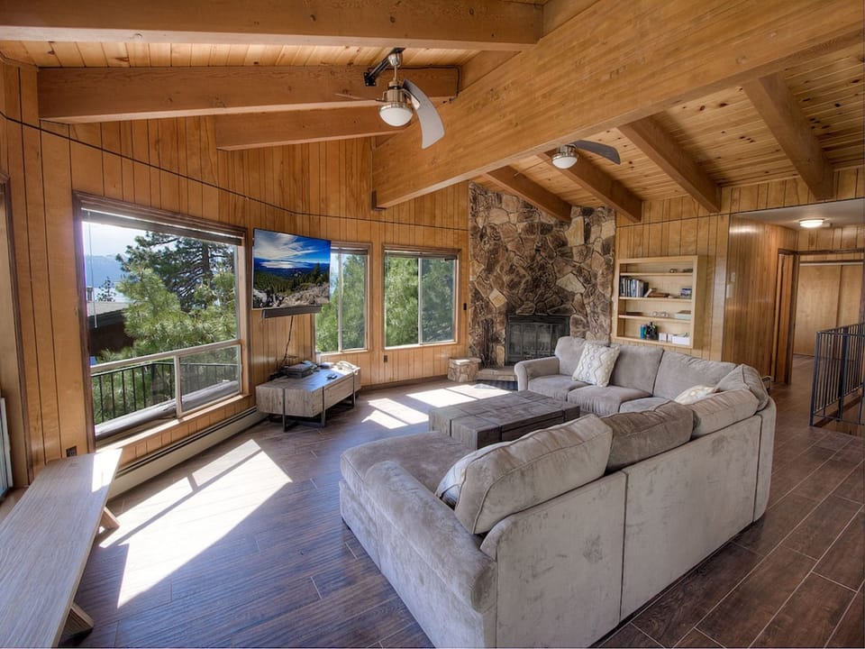 Professionally managed by Lake Tahoe Accommodations