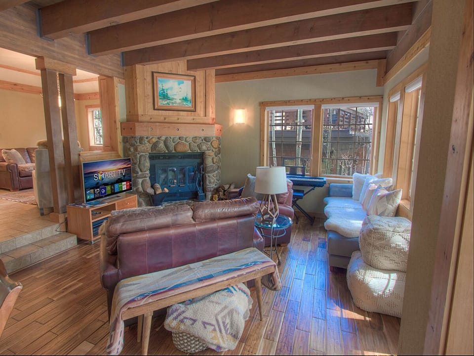 Professionally managed by Lake Tahoe Accommodations.