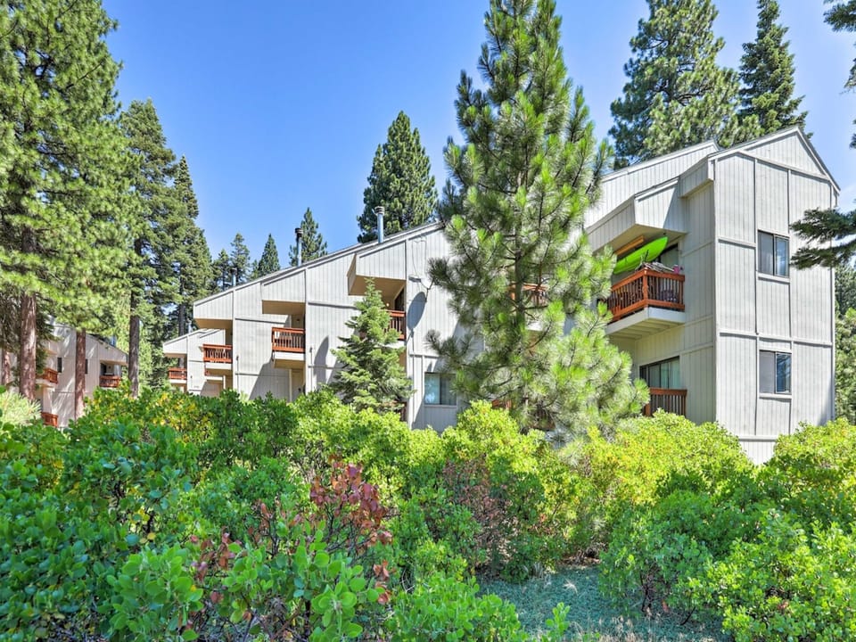 Professionally managed by Lake Tahoe Accommodations