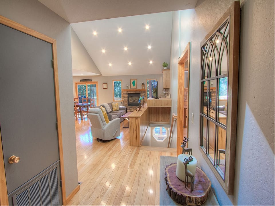 Professionally managed by Lake Tahoe Accommodations.