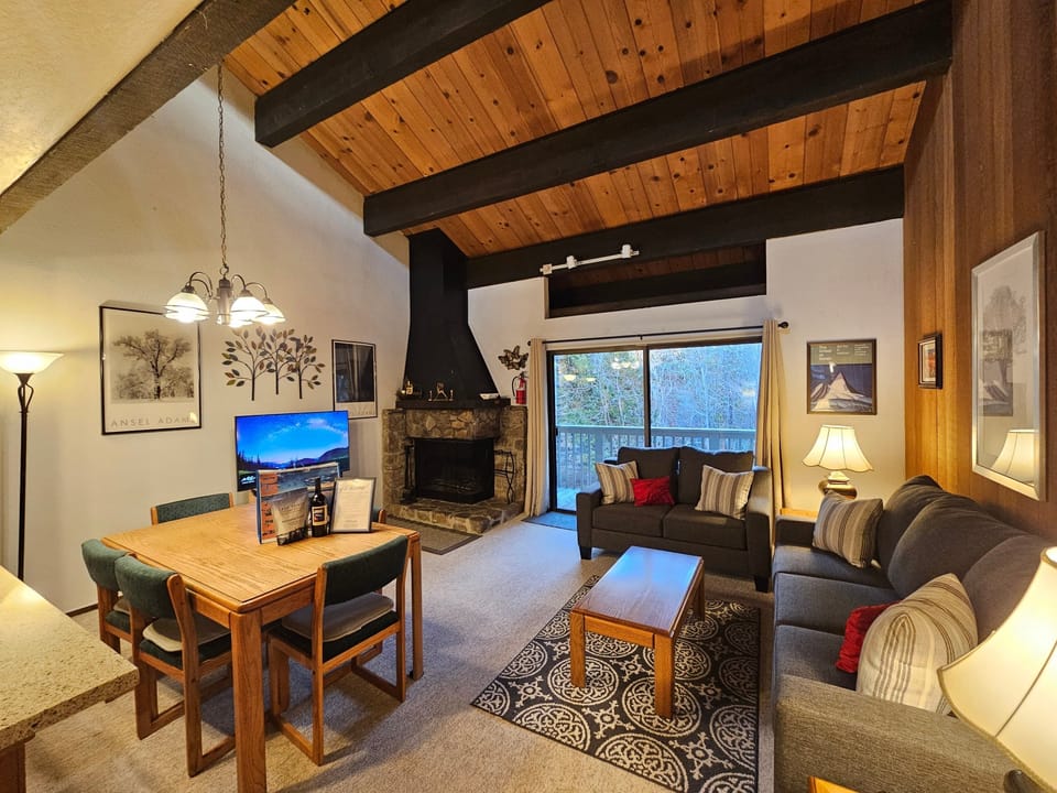 2nd Level - Living Room