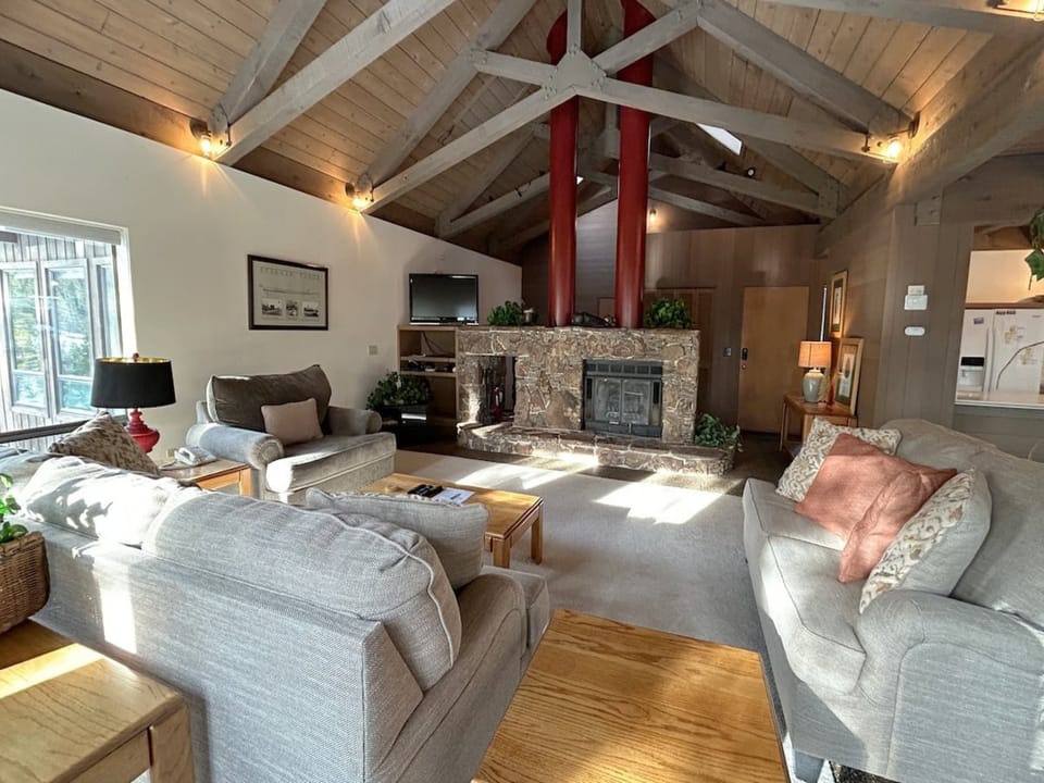 2nd/Main Level- Living Room