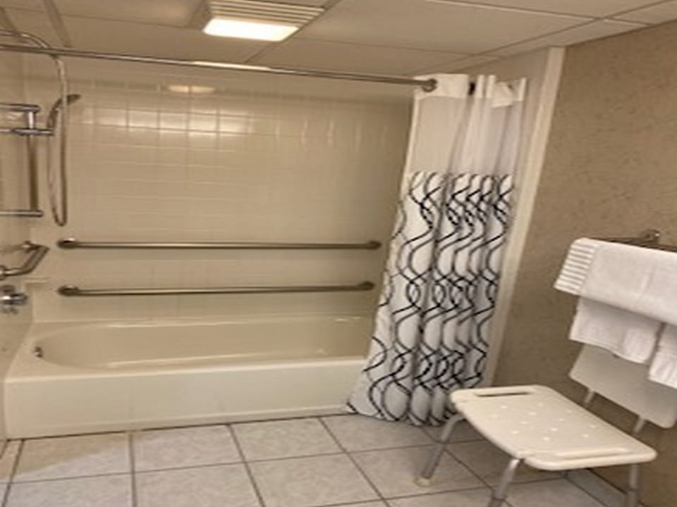 Tub