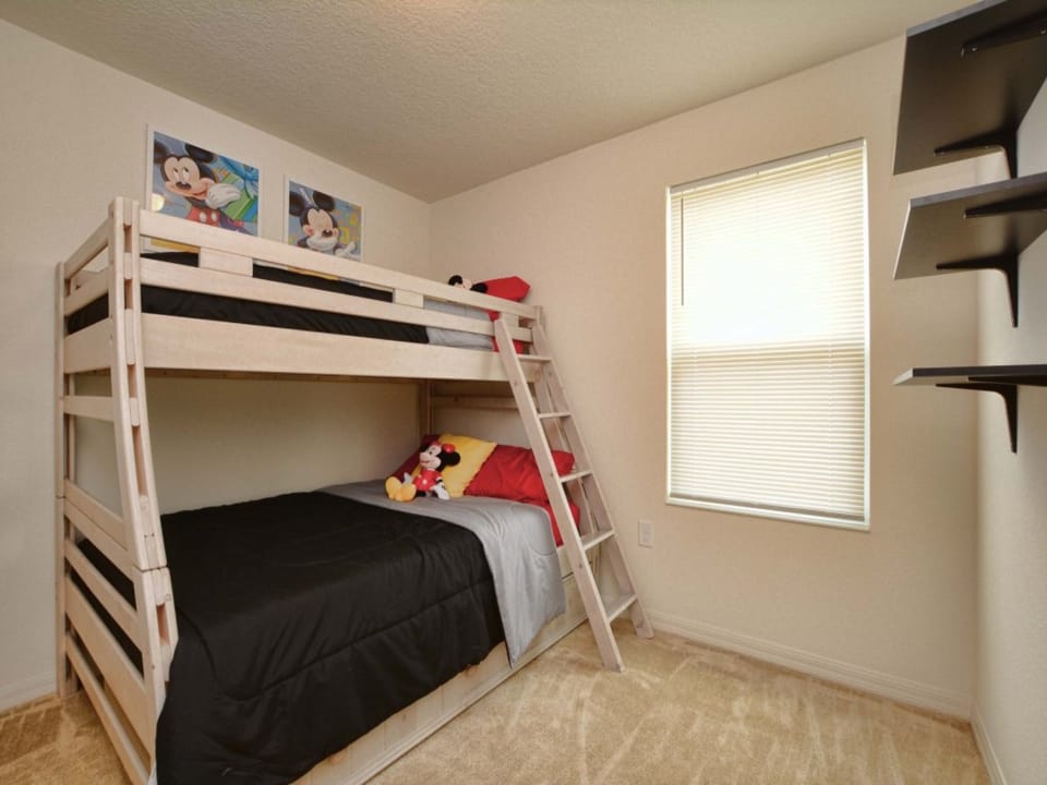 20-Bedroom 4.jpg