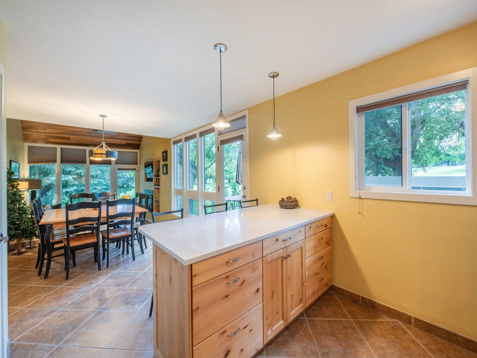 PD183.4.kitchen