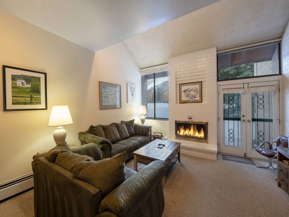 ParkCityResortLodging-ParkAvenue268