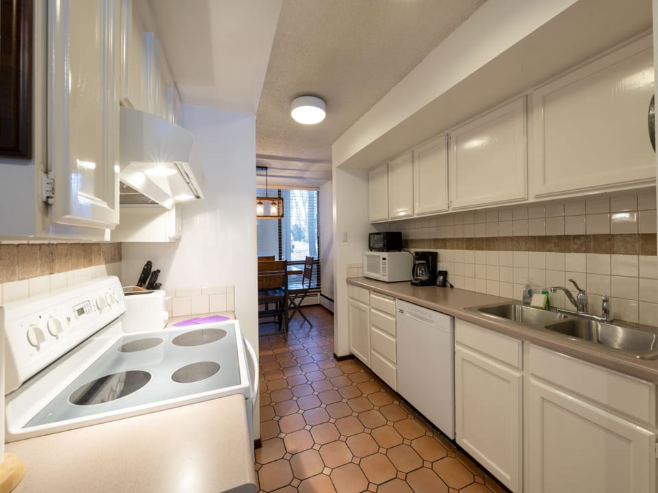 ParkCityResortLodging-ParkAvenue268