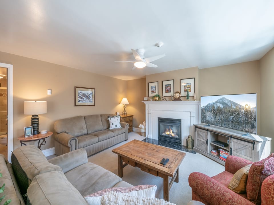Park City Resort Lodging-Resort Plaza 5064
