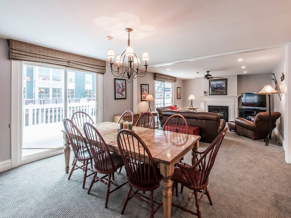 ParkCityResortLodging-ResortPlaza5025