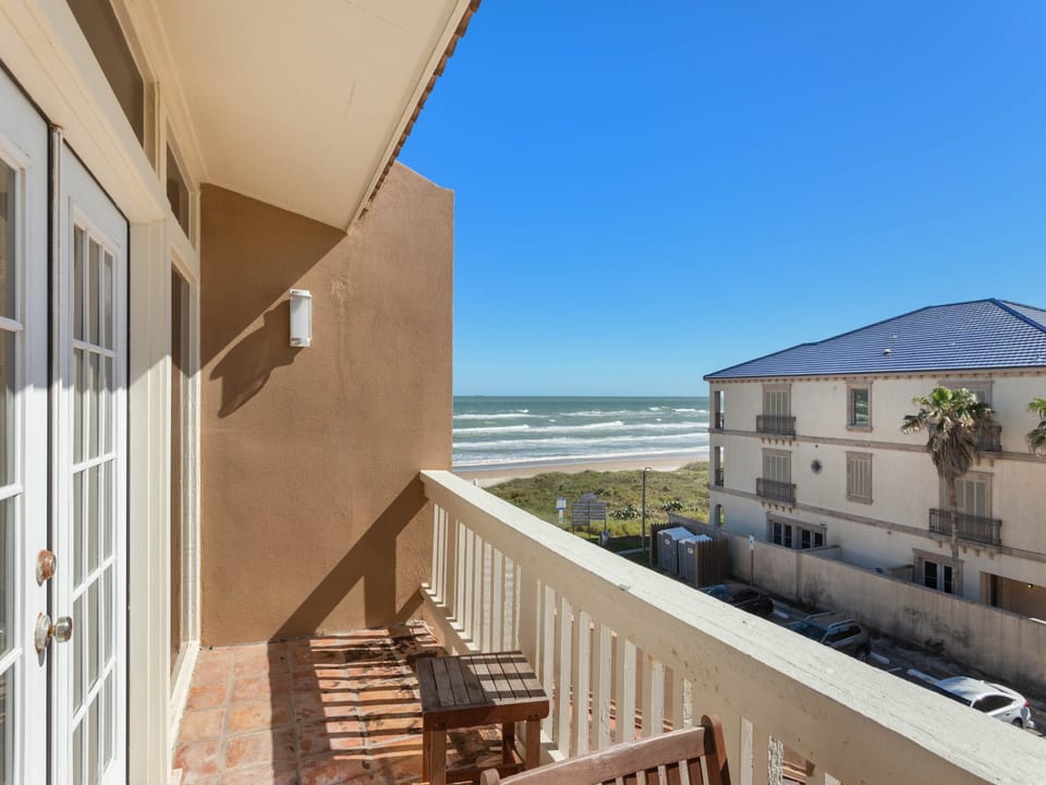 Balcony views directly towards the beach!