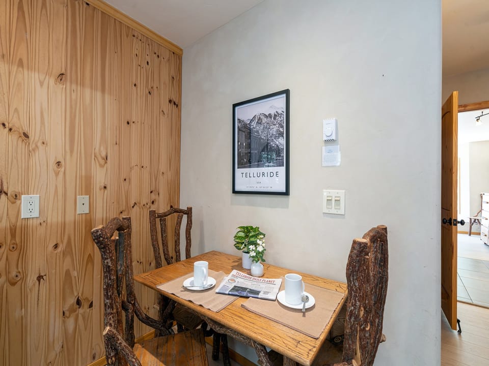 Table area for three