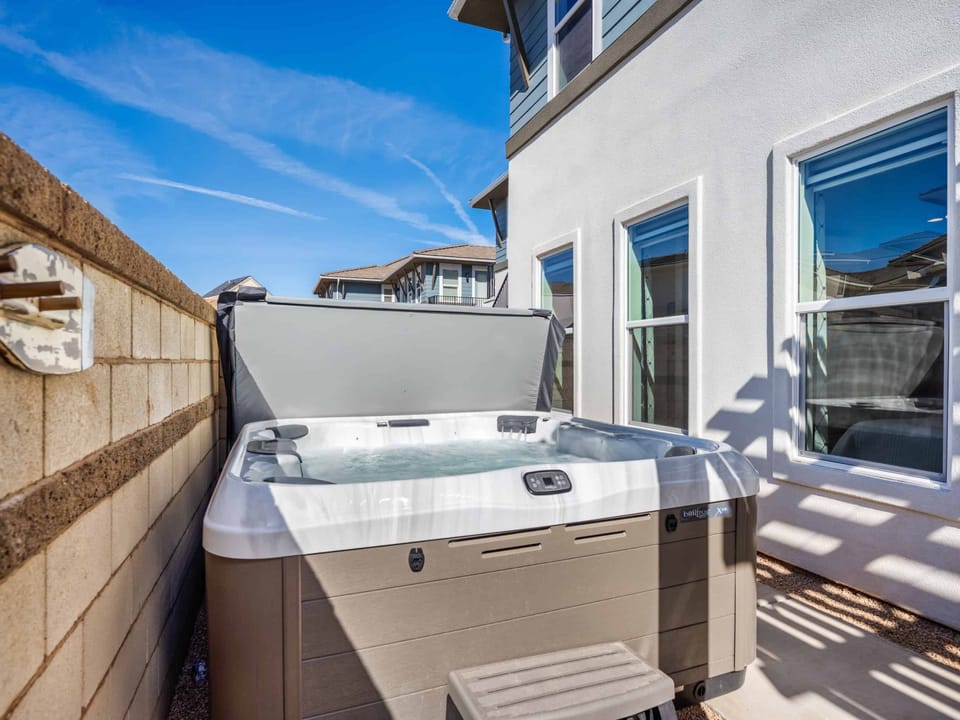 Private Hot Tub