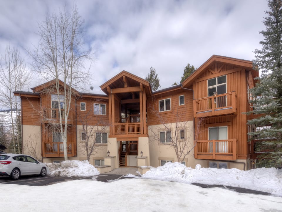 Timberfalls-1902-MLS_01