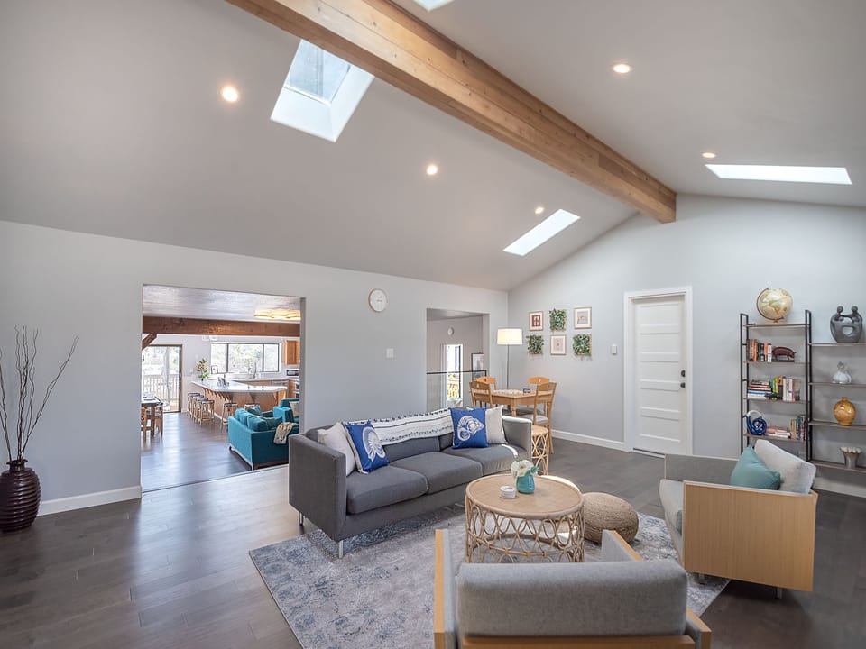 Living Room with Fireplace